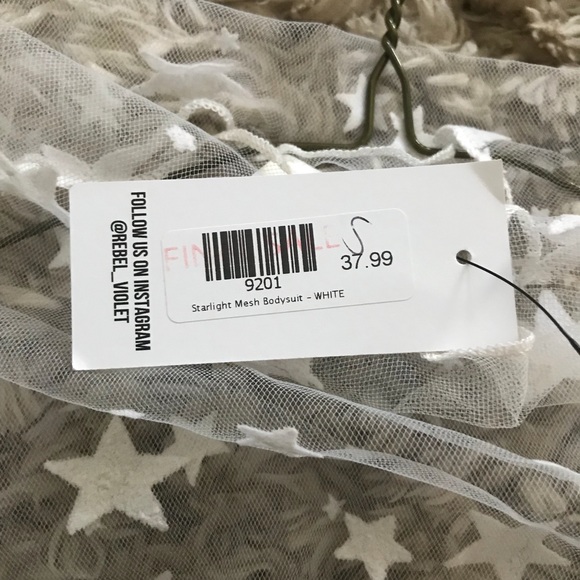 Sheer Star Bodysuit - Picture 2 of 3